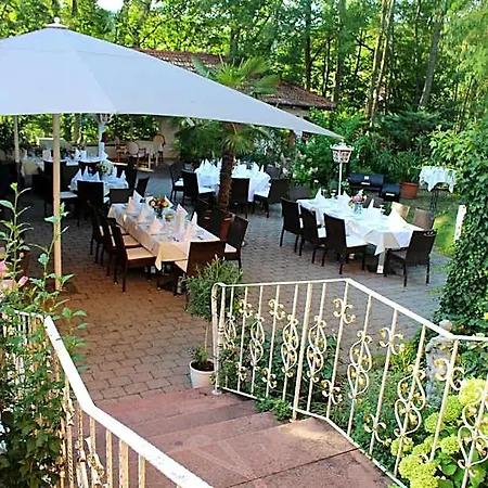 Parkhotel Krone Maleck